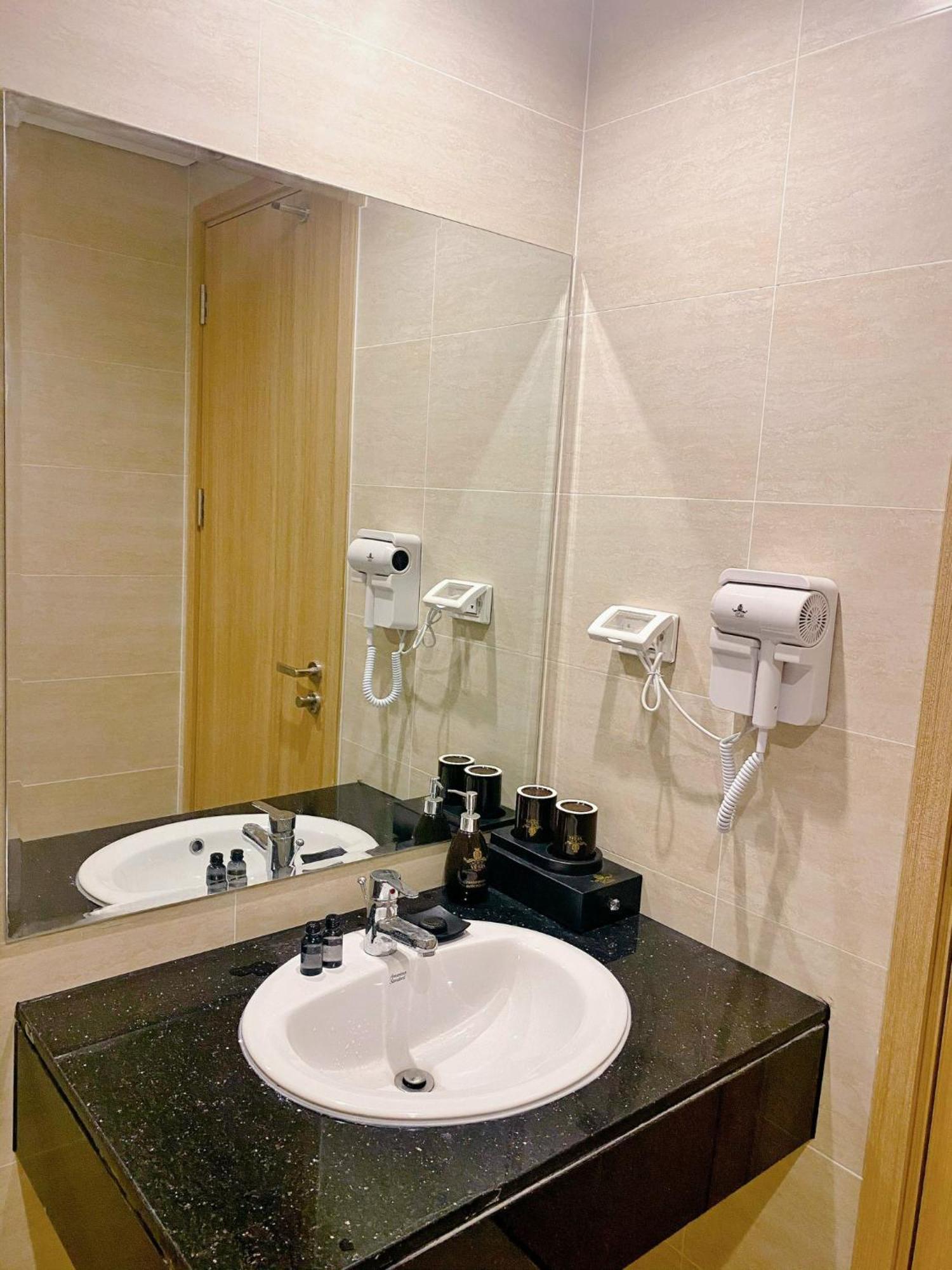Vu Gia Hotel Phú Quý Zewnętrze zdjęcie